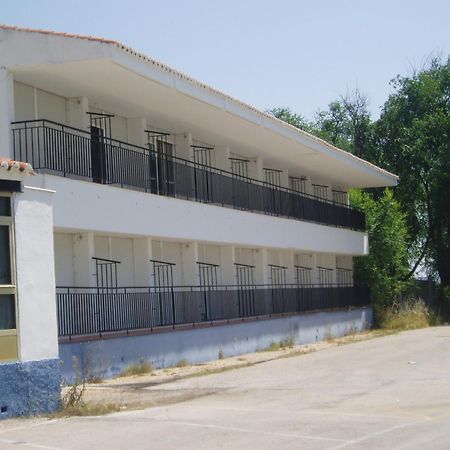Hotel Manzanares Bagian luar foto